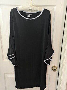 Sage & Vicky Black Dress size XL